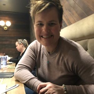 Meet your Posher, Jenn